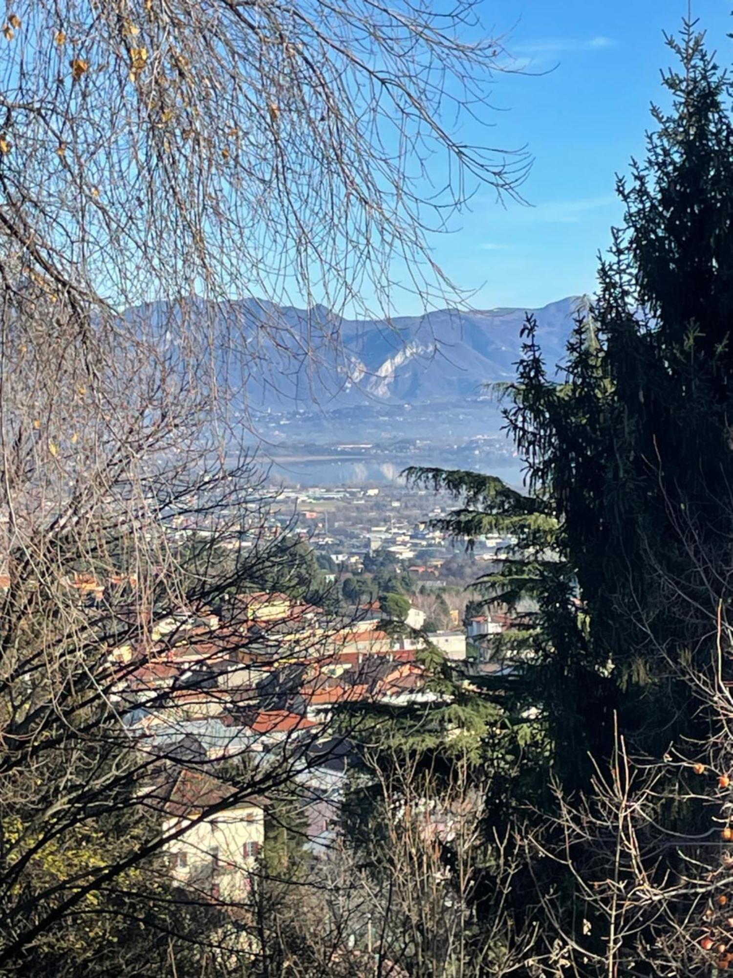 B&B Il Castellaccio - Albavilla Esterno foto
