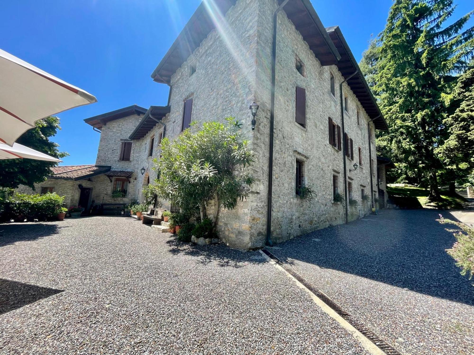 B&B Il Castellaccio - Albavilla Esterno foto